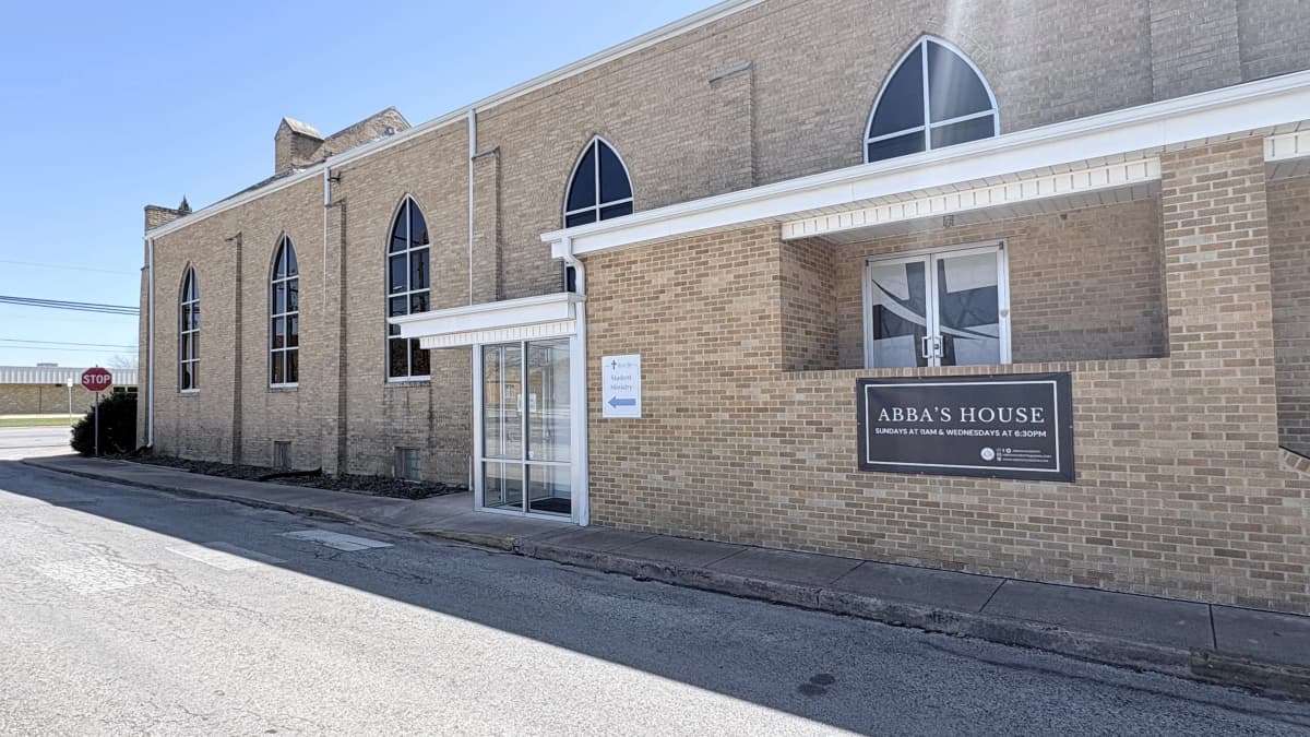 Exterior of the Abba's House DFW church building